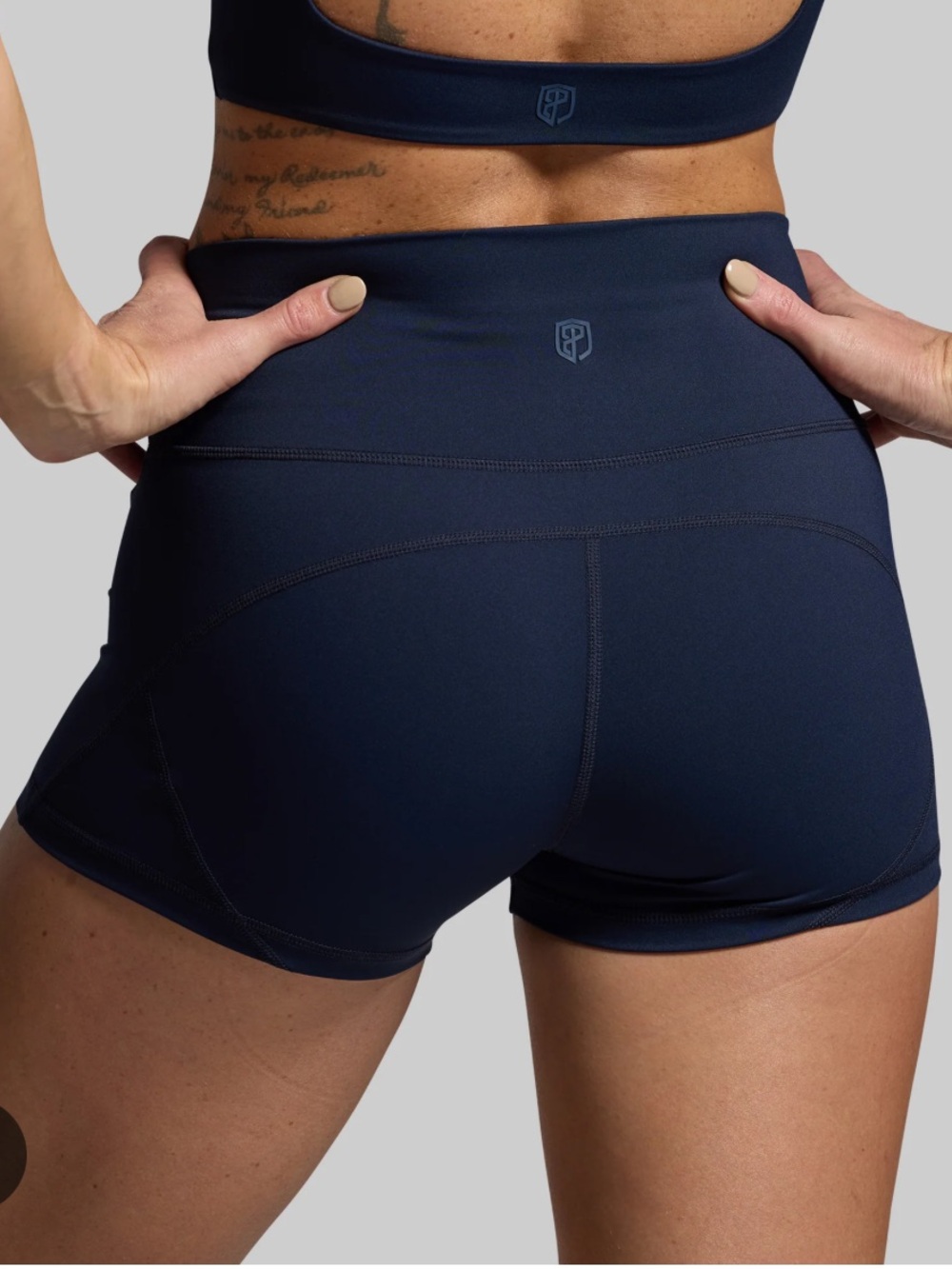Born Primitive Shorts - navy